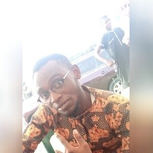 iniesta, online dating profile photo