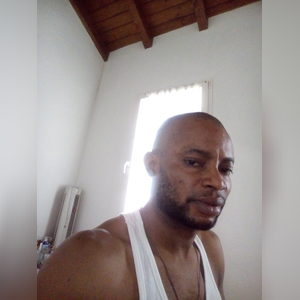 osamuyib, online dating profile photo