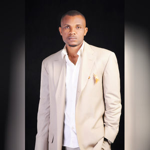 drtimi39, online dating profile photo