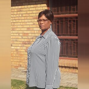 emely, online dating profile photo