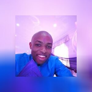 kelechiu, online dating profile photo