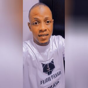 ioluwaso, online dating profile photo