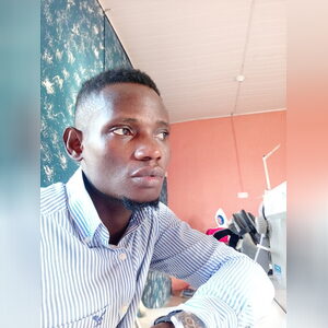 oluayo.ng, online dating profile photo