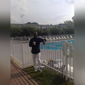 omooba1972, online dating profile photo