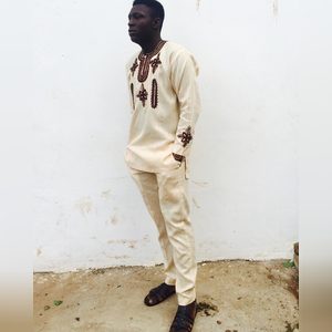 foyebanj, online dating profile photo