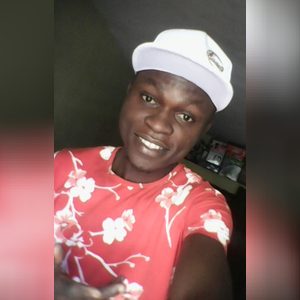delight94, online dating profile photo