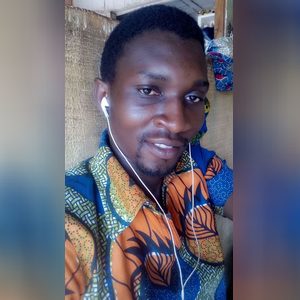 pastorem, online dating profile photo