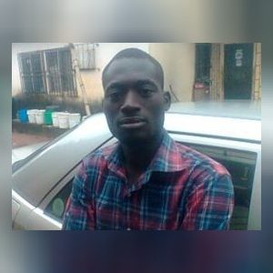 akangbe_, online dating profile photo