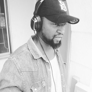 jadeniyi, online dating profile photo