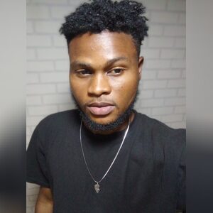 olamili, online dating profile photo