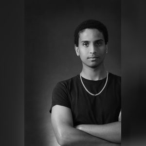 youngmartins, online dating profile photo