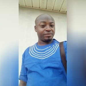 oyeleyet, online dating profile photo