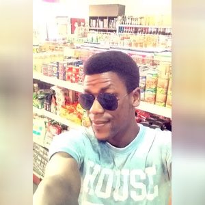 michest4, online dating profile photo