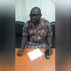giriogbe, online dating profile photo