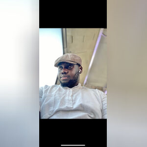 the_femi, online dating profile photo