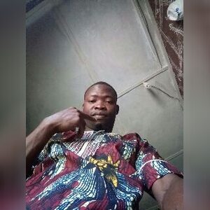 holuwash, online dating profile photo