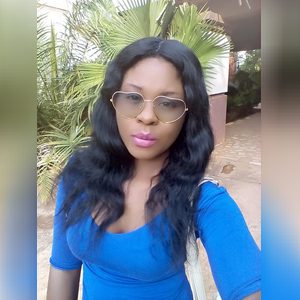 julietif, online dating profile photo