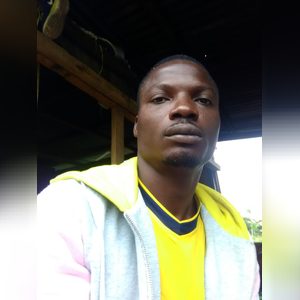 derealol, online dating profile photo