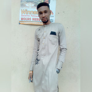 alegbewh, online dating profile photo