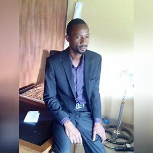 joeloliseh, online dating profile photo