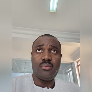 dronyi, online dating profile photo