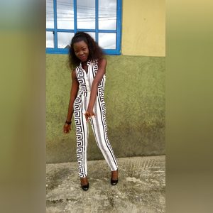 nellacool, online dating profile photo