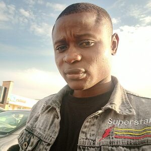 taiwokar, online dating profile photo