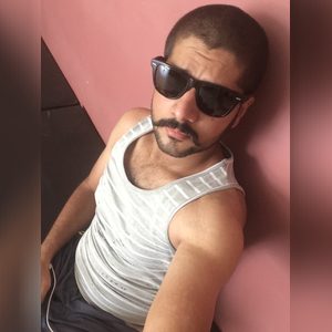 shezyb, online dating profile photo