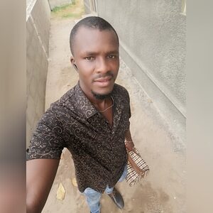 harbeymilan, online dating profile photo
