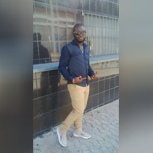 omoruyie, online dating profile photo