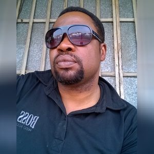 macdez11, online dating profile photo