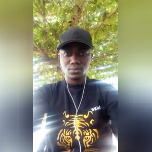makinola, online dating profile photo