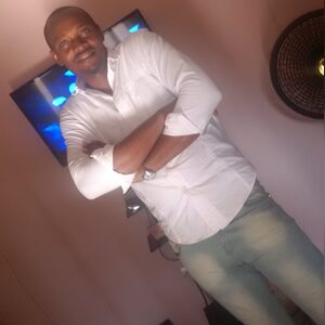 daluv203, online dating profile photo