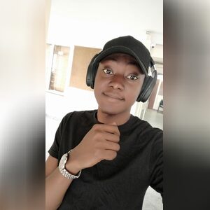 damolaogunsola, online dating profile photo