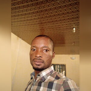 pe968511, online dating profile photo