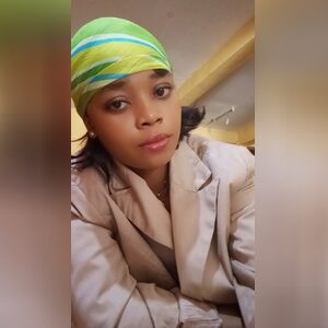 sweeti, online dating profile photo