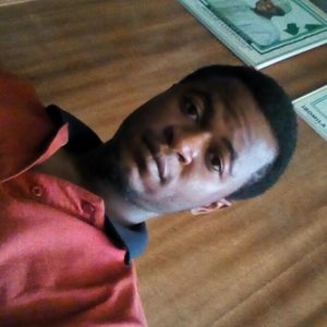 folusegu, online dating profile photo