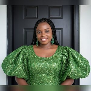 dij, online dating profile photo