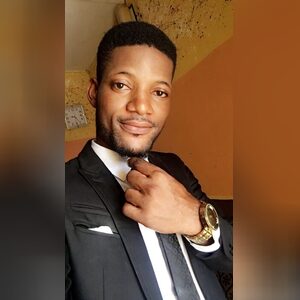 iamtosyn, online dating profile photo
