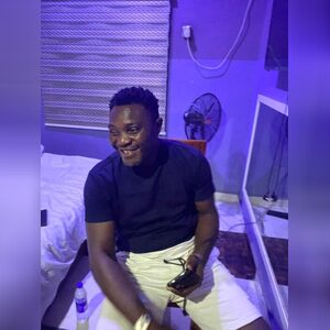 kennysaintjay, online dating profile photo