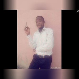 aminuasu, online dating profile photo