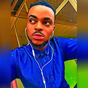 wtunde23, online dating profile photo