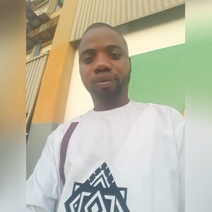 am_olamide, online dating profile photo