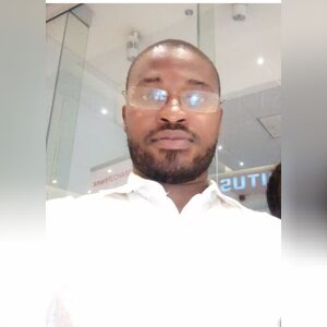 dr_yemi, online dating profile photo
