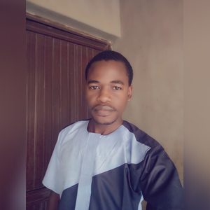 oluwatomisin1, online dating profile photo