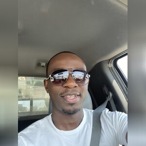 emabrifo, online dating profile photo