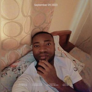 xavion, online dating profile photo