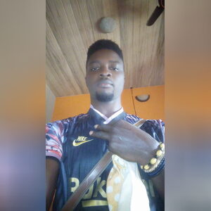 damilare17, online dating profile photo