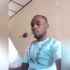 dozzyfam, online dating profile photo