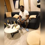 subtittled, online dating photo